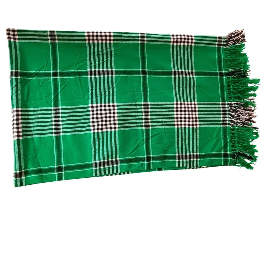 Vibrant Green Plaid Scarf with Tassels - Picture 2 of 6